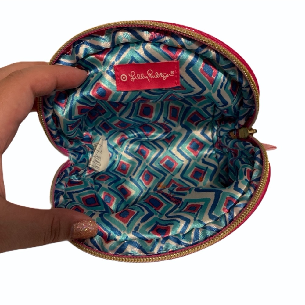 Lilly Pulitzer My Fans Print Round Top Travel Bag - Picture 5 of 5